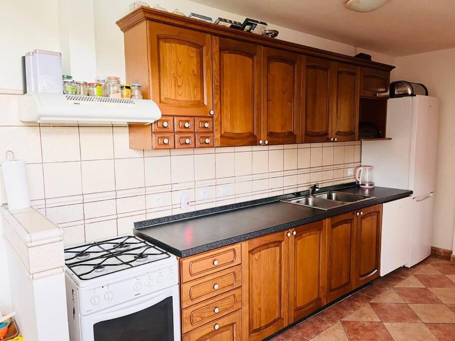 Apartman Se Zahradou 20 Minut Do Centra Prahy Ořech Exterior foto